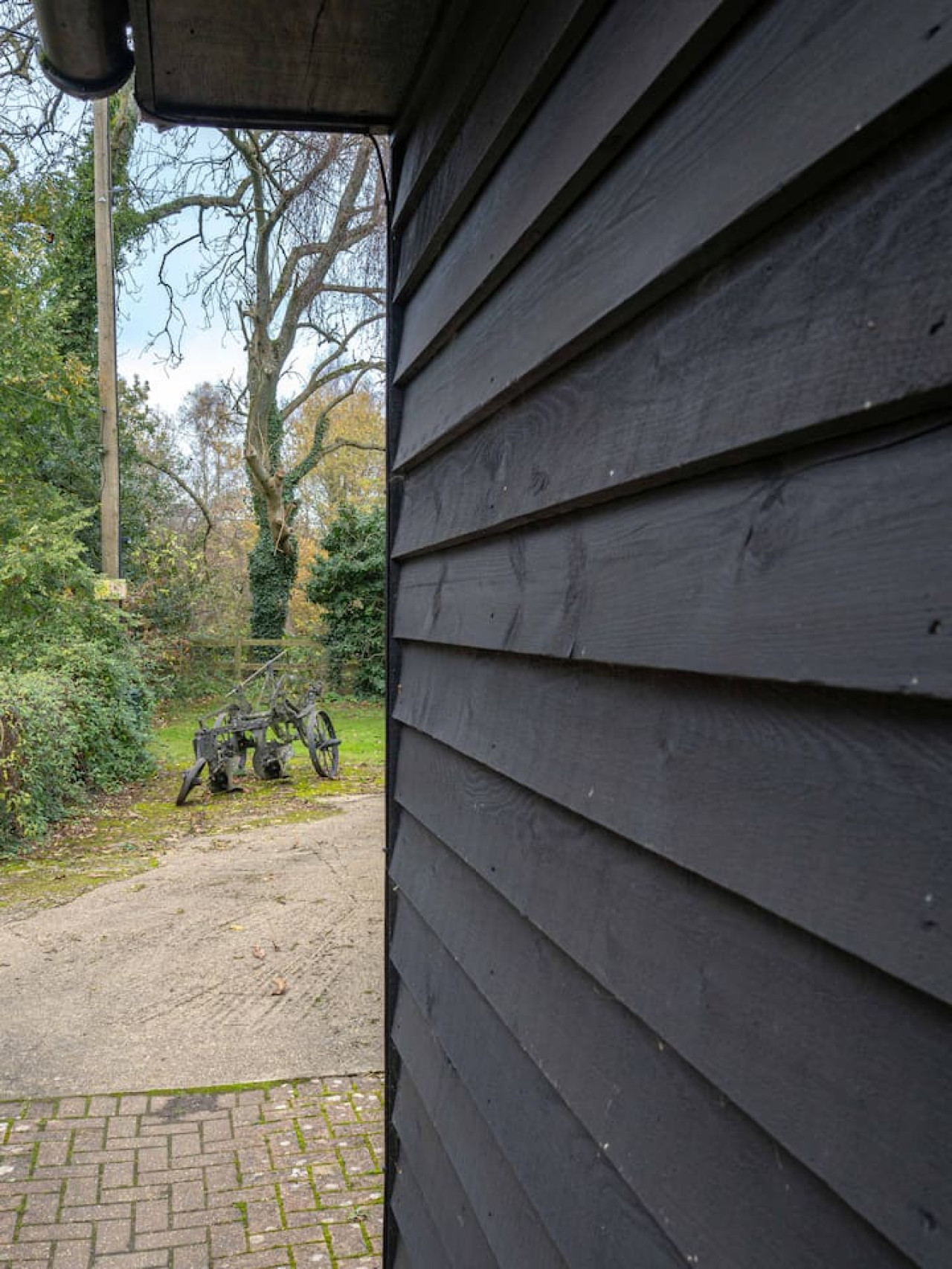 Rural Canterbury |Goose Shed | Courthope Farm Cottage | Cosy Electric Fire in The Goose Shed, Courthope Farm, Mill Lane The Goose Shed - Property image 34 - VivreStays