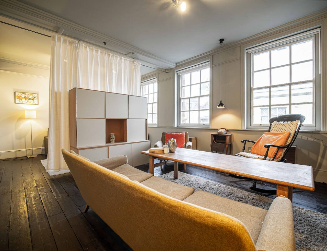 Whitstable |Lilli's Danish Hideaway in Heart of Town | Stylish Interior Decor in 1, 56a High Street - Property image 5 - VivreStays