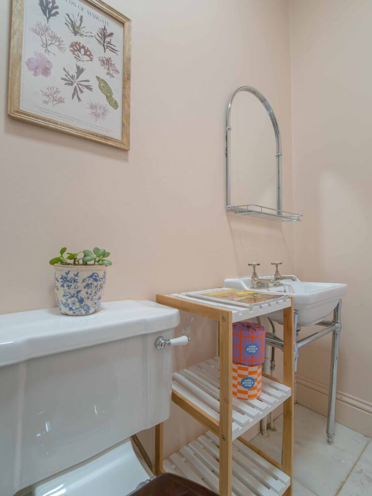 Boutique 2 bed, walk to beach, 15 mins to Old Town in 3, 14 Dalby Square - Property image 15 - VivreStays