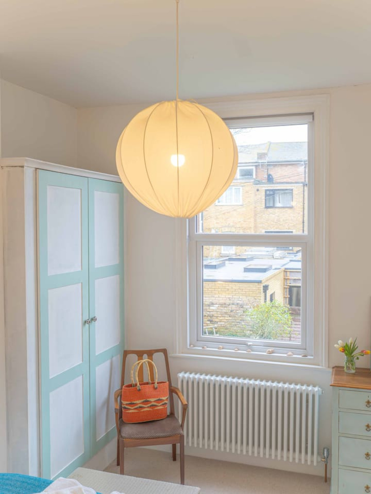 Boutique 2 bed, walk to beach, 15 mins to Old Town in 3, 14 Dalby Square - Property image 10 - VivreStays