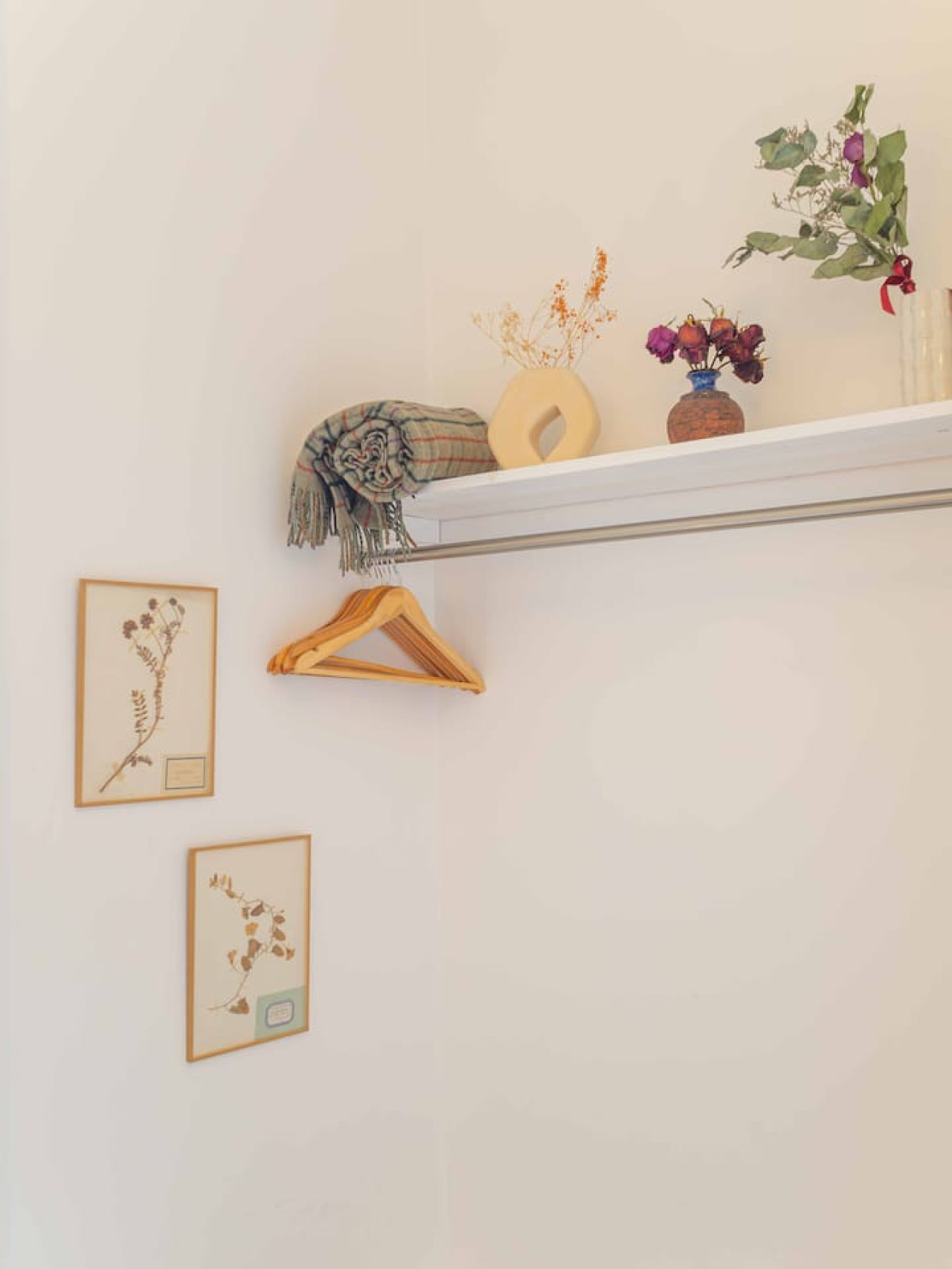 Boutique 2 bed, walk to beach, 15 mins to Old Town in 3, 14 Dalby Square - Property image 13 - VivreStays
