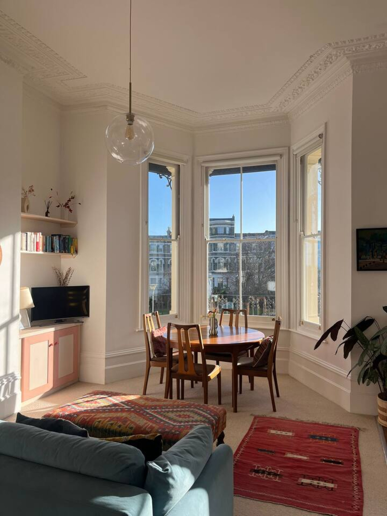 Boutique 2 bed, walk to beach, 15 mins to Old Town in 3, 14 Dalby Square - Property image 18 - VivreStays