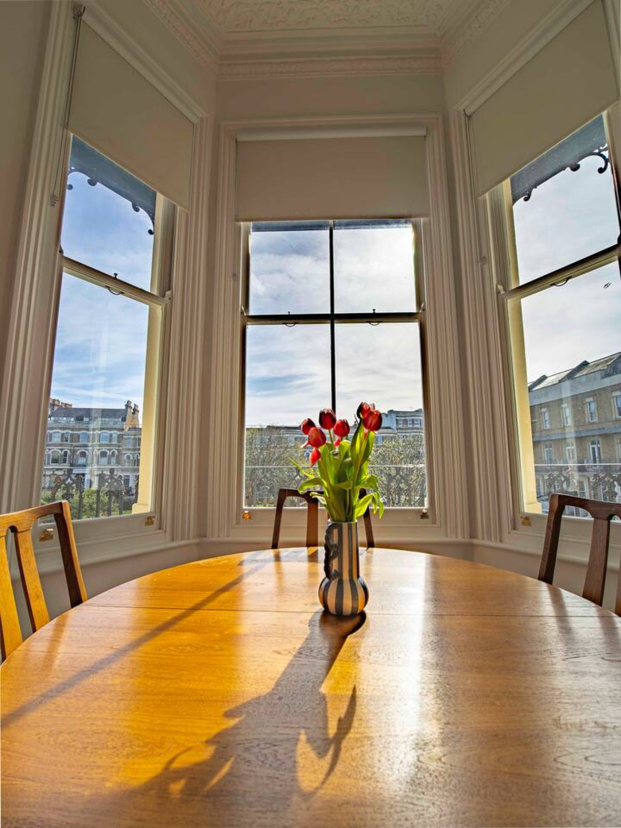 Boutique 2 bed, walk to beach, 15 mins to Old Town in 3, 14 Dalby Square - Property image 38 - VivreStays