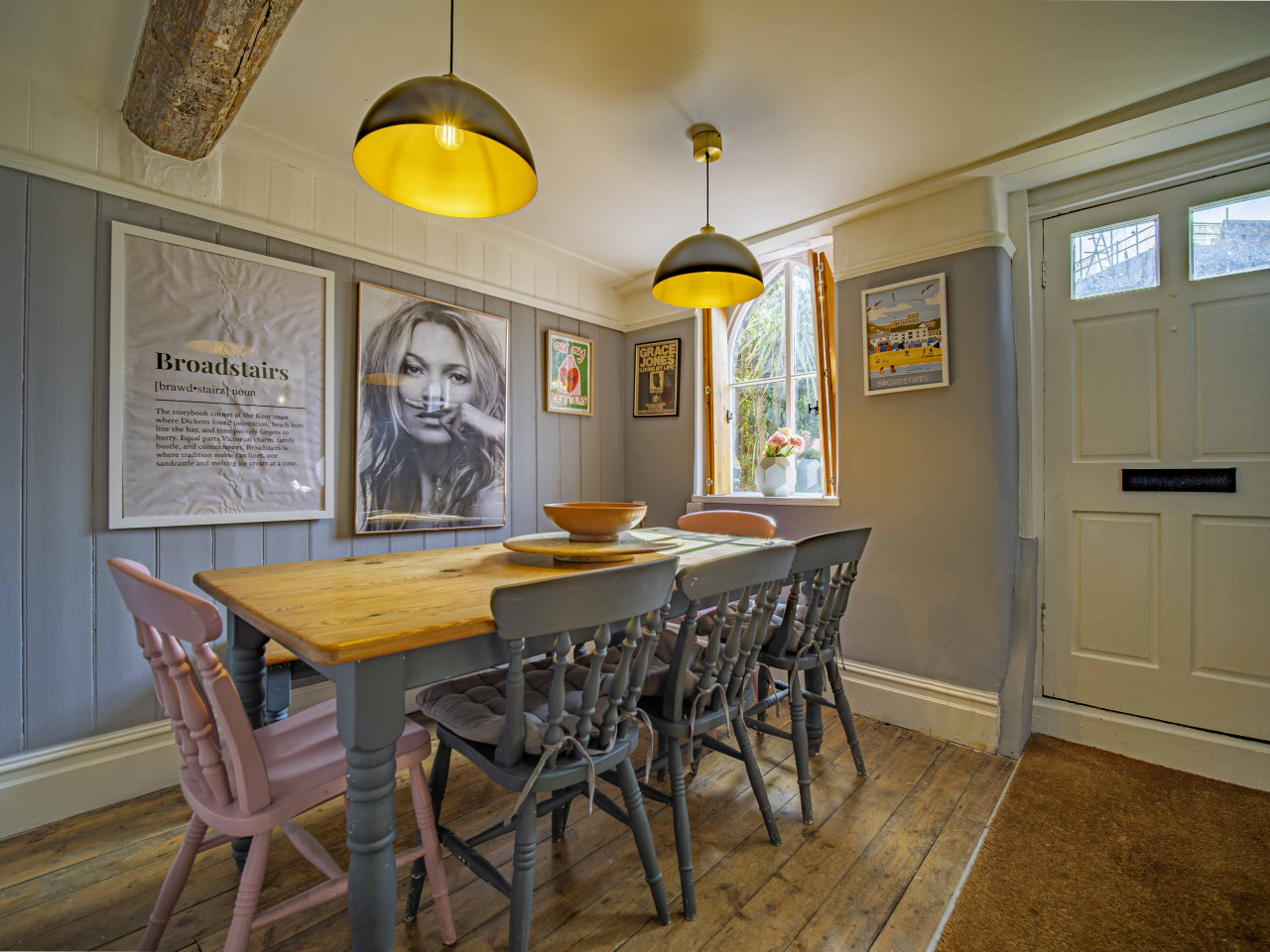 Broadstairs | Betsy Cottage | 17th-Century Flint Cottage by Viking Bay in 14 Nelson Place - Property image 24 - VivreStays