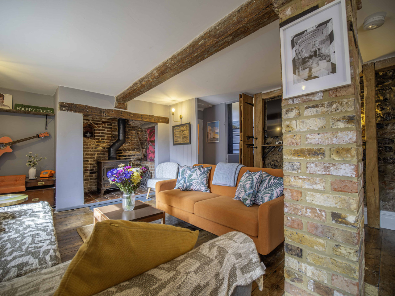 Broadstairs | Betsy Cottage | 17th-Century Flint Cottage by Viking Bay in 14 Nelson Place - Property image 53 - VivreStays