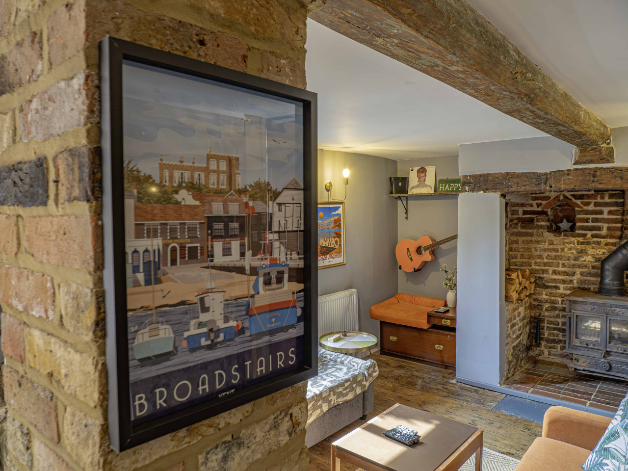 Broadstairs | Betsy Cottage | 17th-Century Flint Cottage by Viking Bay in 14 Nelson Place - Property image 57 - VivreStays