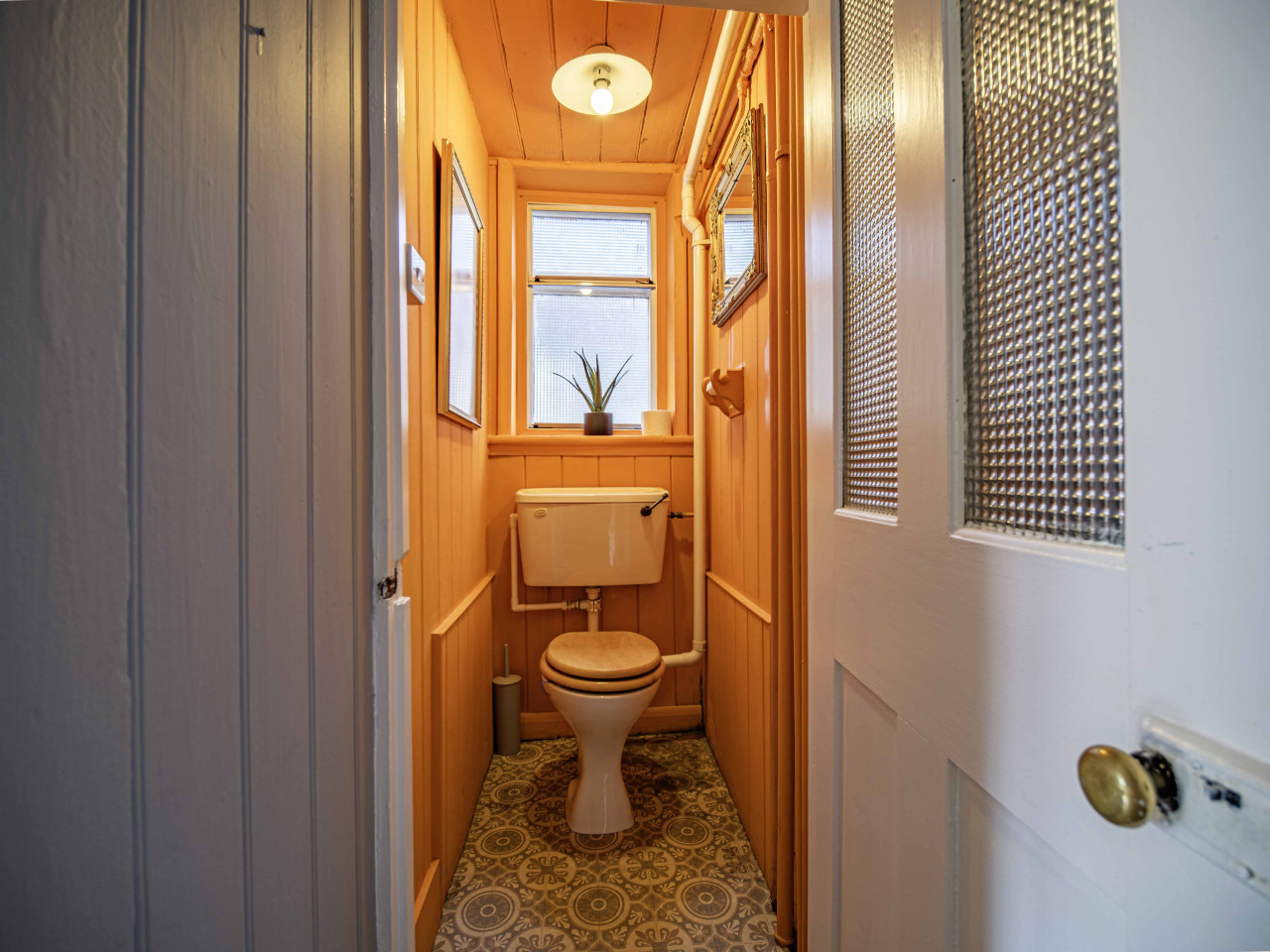 Broadstairs | Betsy Cottage | 17th-Century Flint Cottage by Viking Bay in 14 Nelson Place - Property image 30 - VivreStays