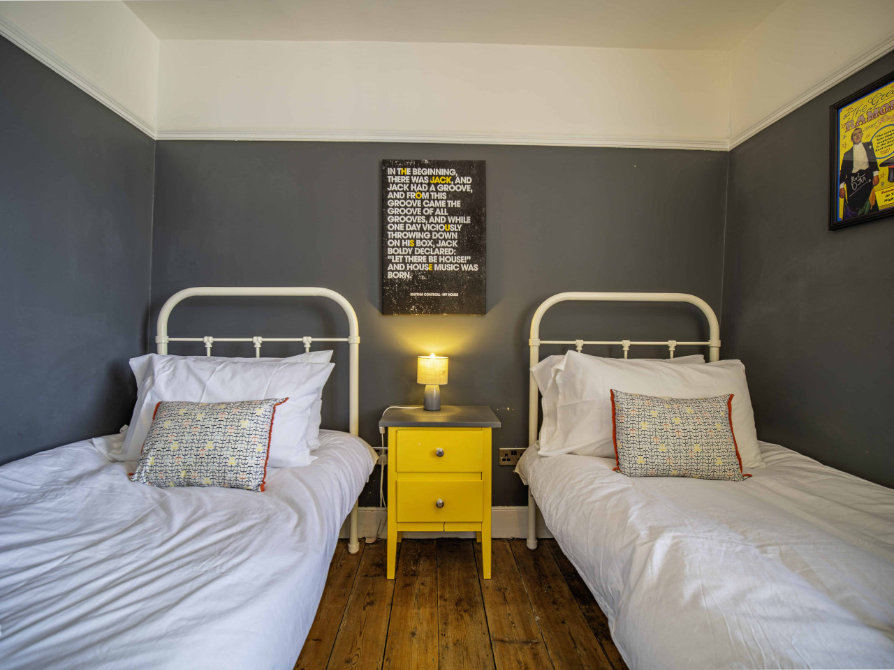 Broadstairs | Betsy Cottage | 17th-Century Flint Cottage by Viking Bay in 14 Nelson Place - Property image 25 - VivreStays