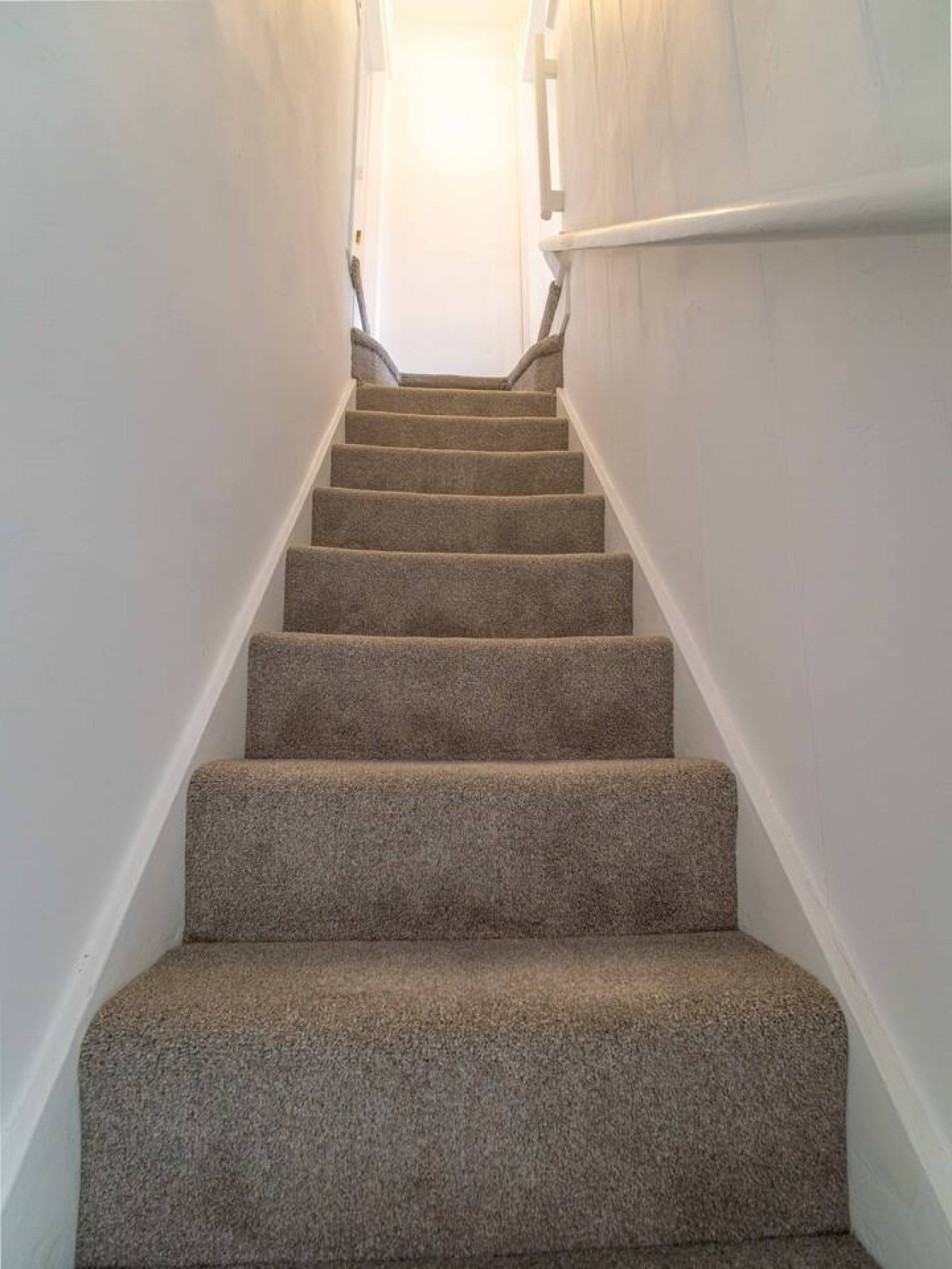 City Centre Cottage | Canterbury | Garden & Views in 41 King Street - Property image 18 - VivreStays