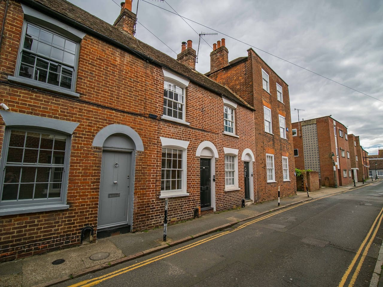 City Centre Cottage | Canterbury | Garden & Views in 41 King Street - Property image 33 - VivreStays