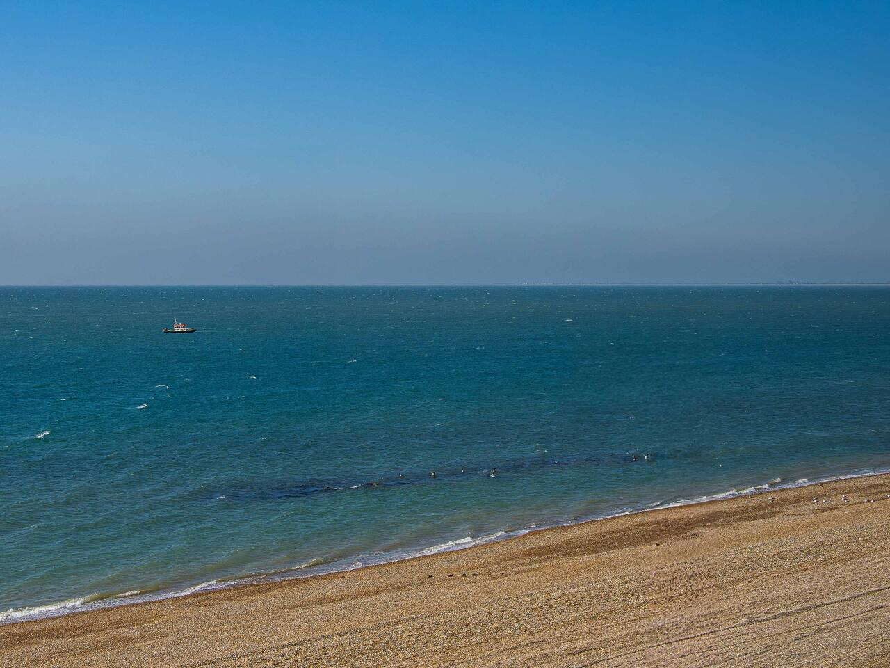 Luxury Seafront Villa for 12 with Ocean Views in 3 Gloster Terrace - Property image 41 - VivreStays
