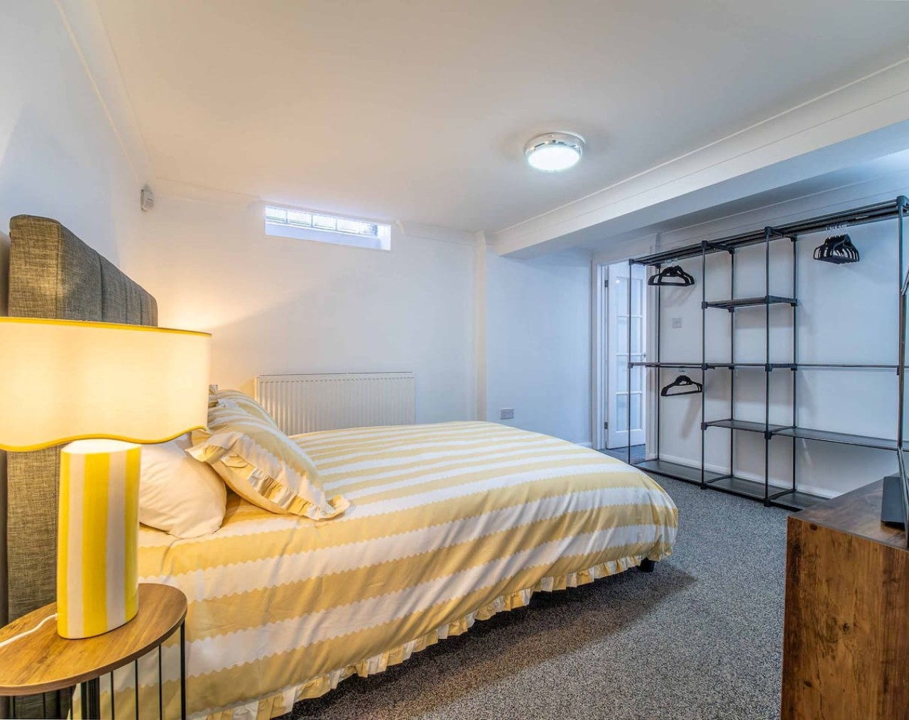Tide & Seek — Garden Flat by the Sea in 18 Canada Road - Property image 38 - VivreStays