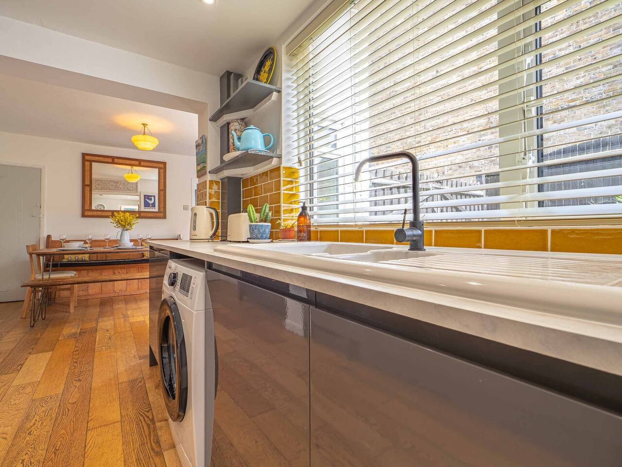 Seagrass Cottage in 14 Swanfield Road - Property image 29 - VivreStays