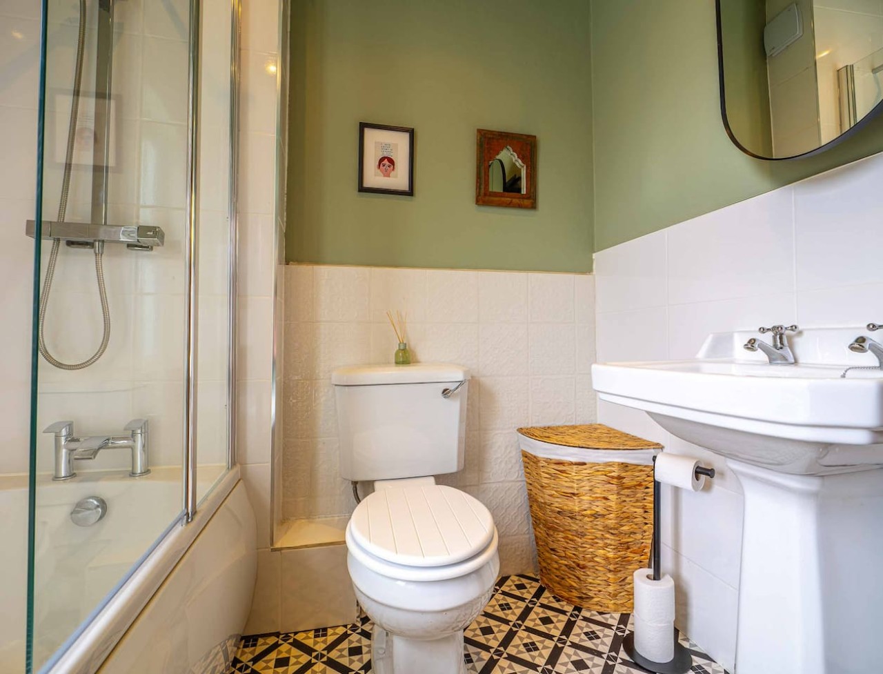 Ursula’s Hideaway in 110 Middle Deal Road - Property image 7 - VivreStays