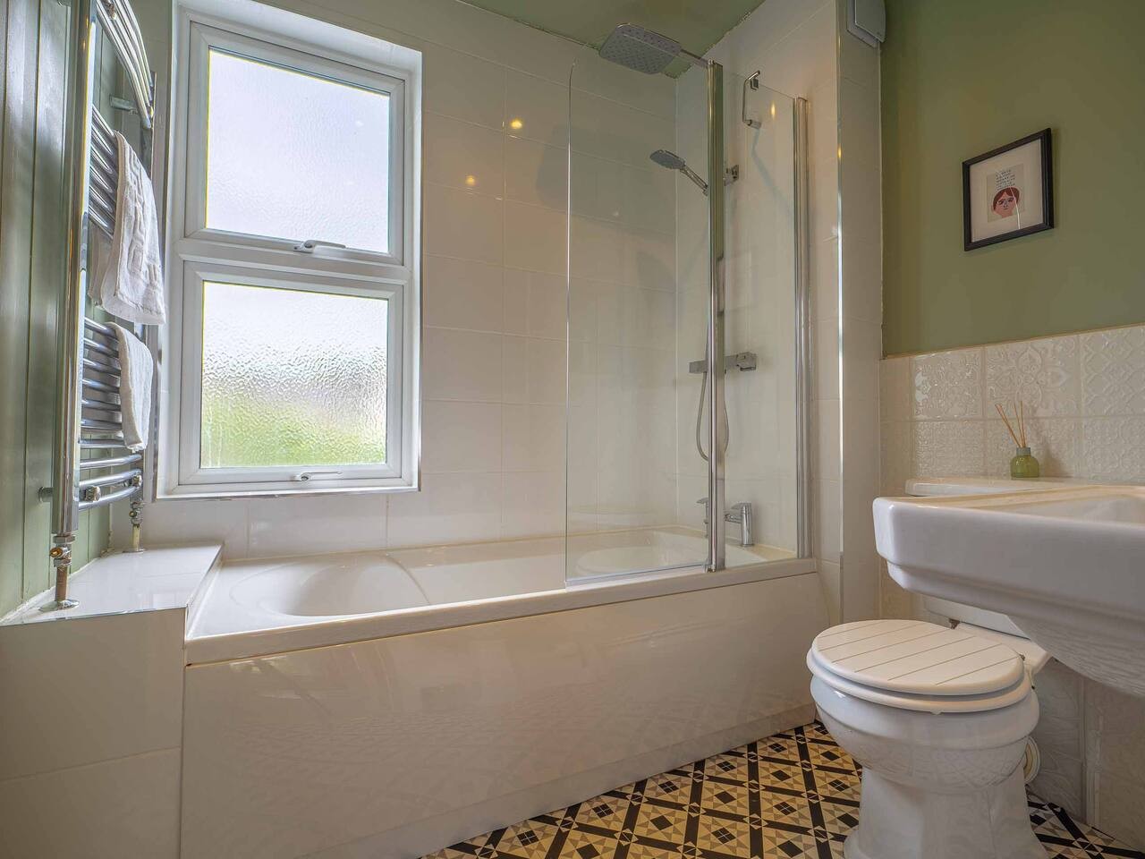 Ursula’s Hideaway in 110 Middle Deal Road - Property image 16 - VivreStays