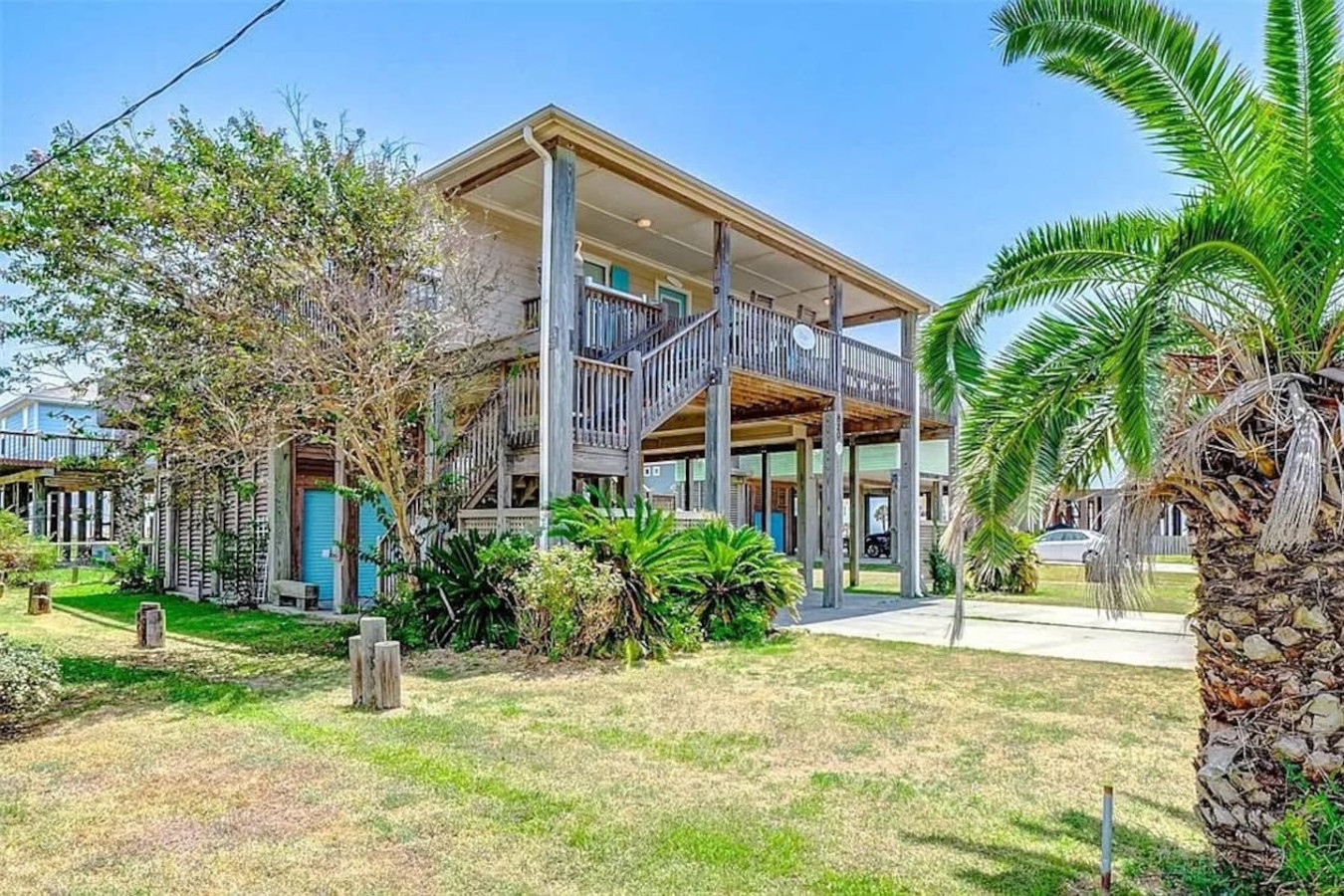 Gulf Views, Pet Friendly, Deck in Crystal Beach, TX