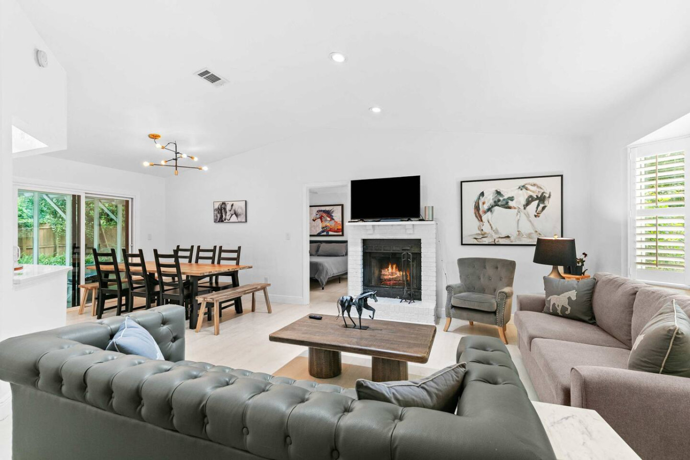 Modern 3br Retreat With Pool + Patio Dining - Gainesville, FL