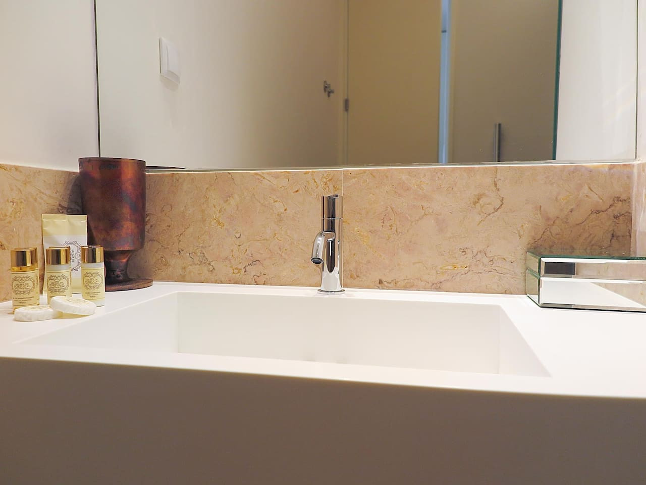 Chiado Riverside Modern Stylish Apt – photo 5