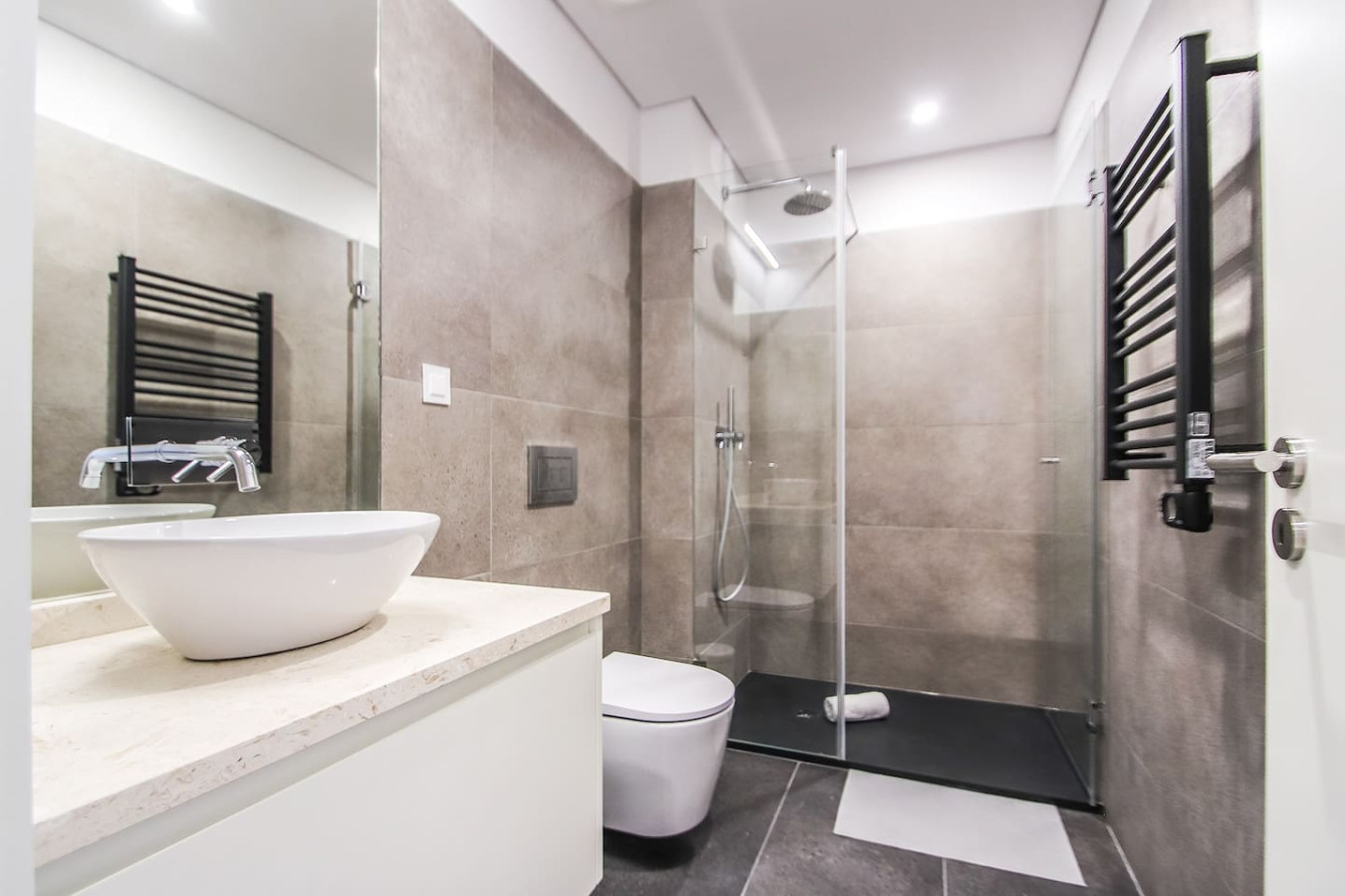 Amazing Liberdade Apt Ground Floor w AC Elevator – photo 5