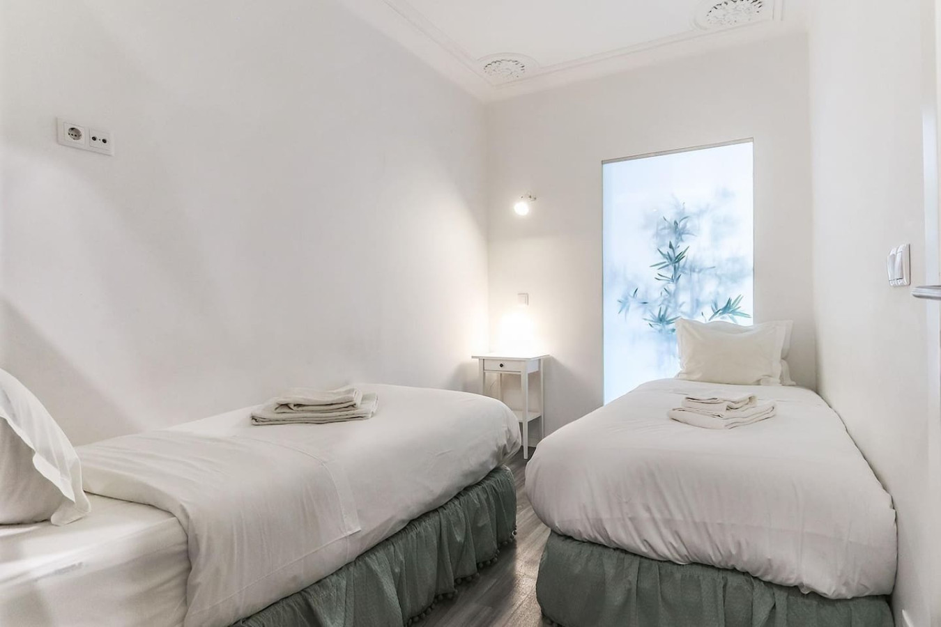 Liberdade Stylish Apt with Balcony – photo 3