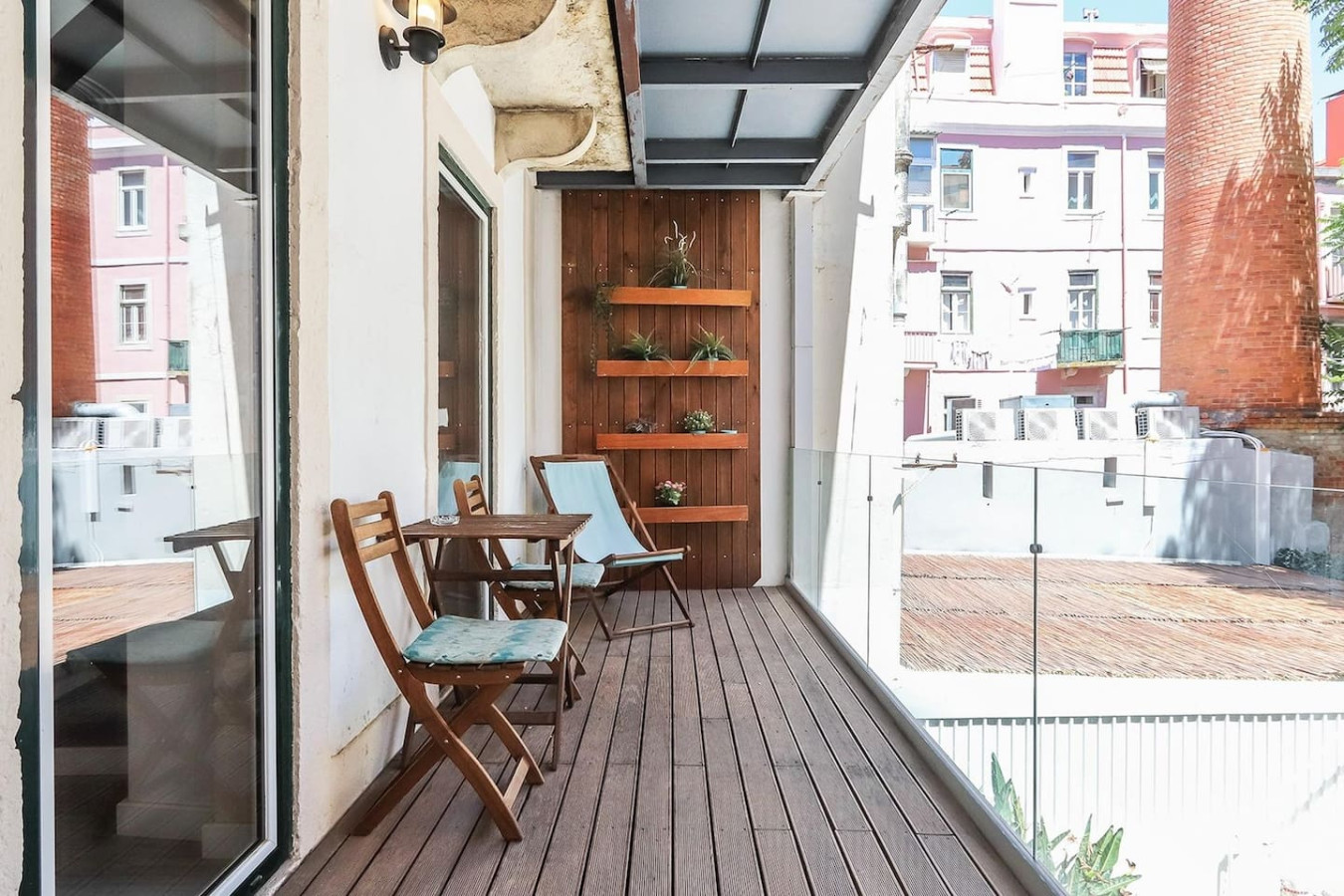 Liberdade Stylish Apt with Balcony – photo 2