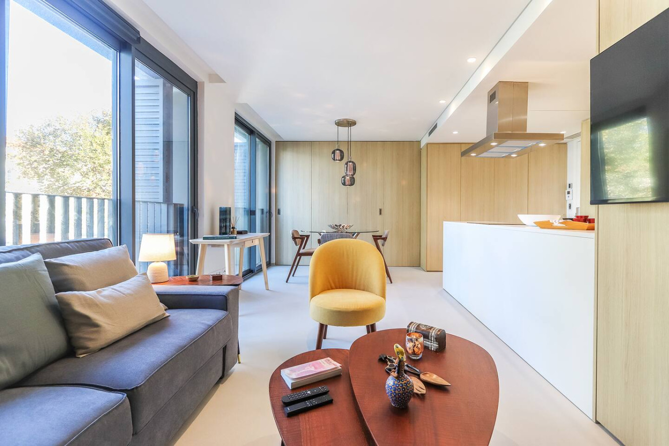 Marques Pombal Central 2 bed Apt - Image 1