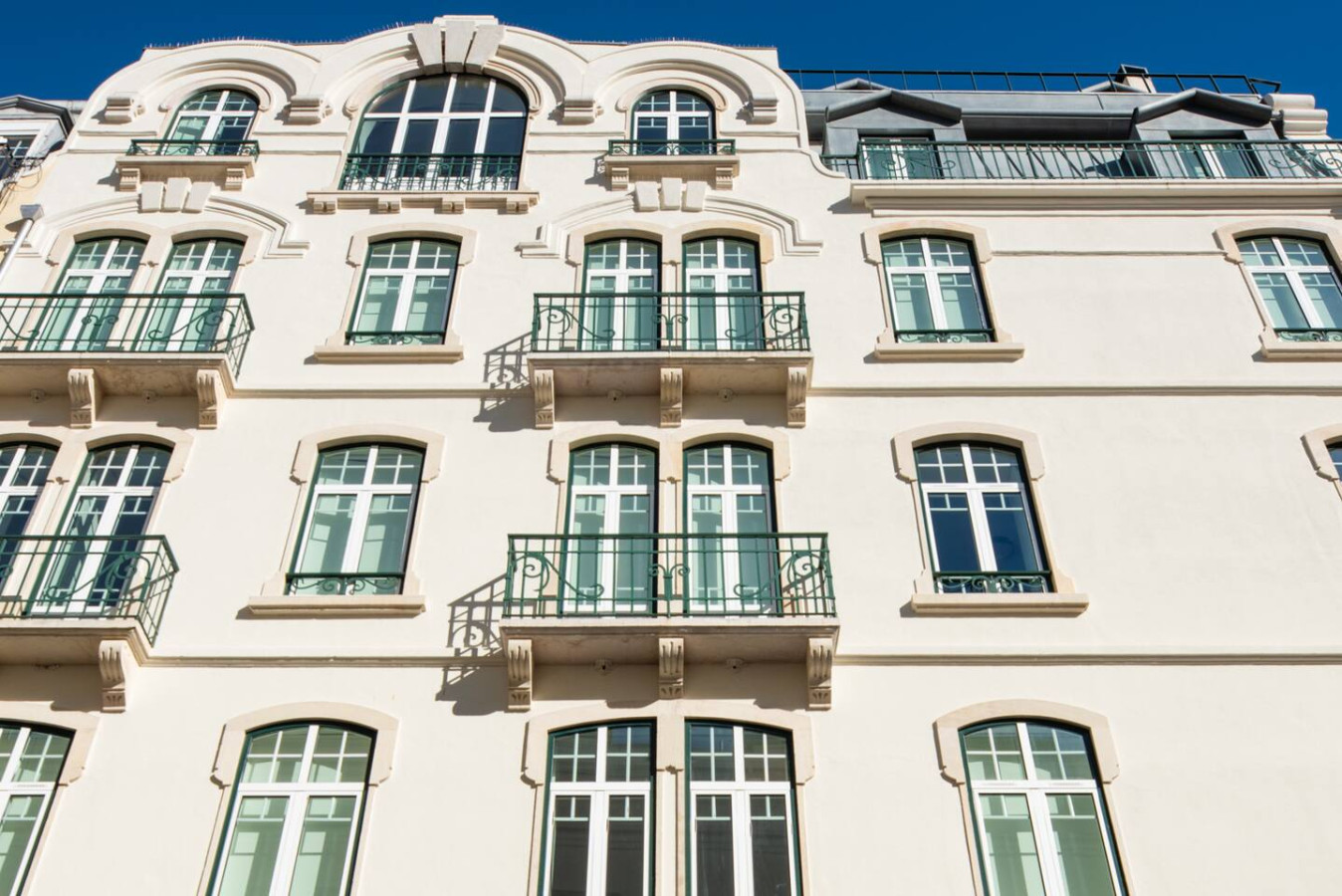 Eduardo VII Park Amazing Apt With Green Terrace – photo 5