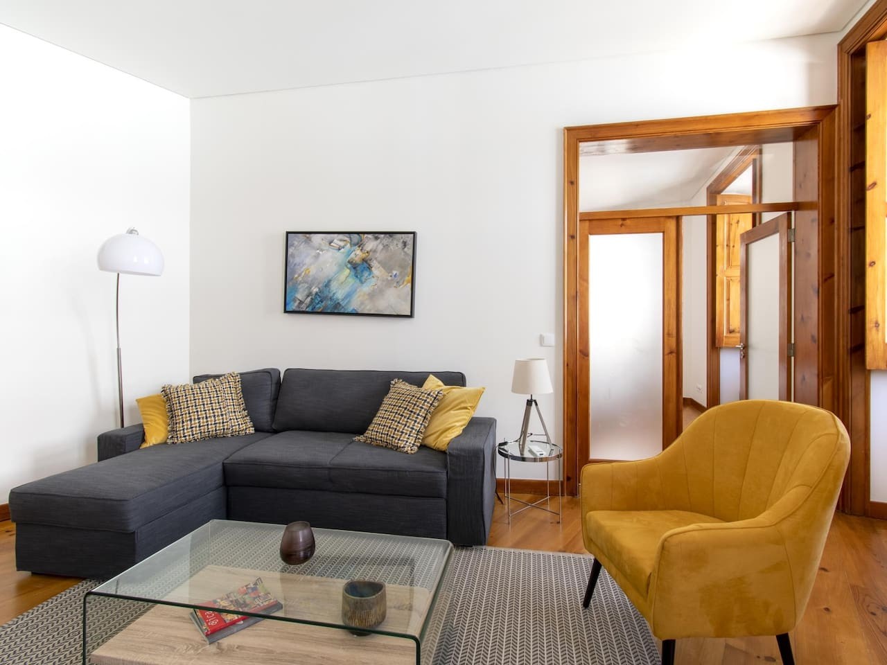 Chiado Cozy & Bright 1BR Apt with AC – photo 2