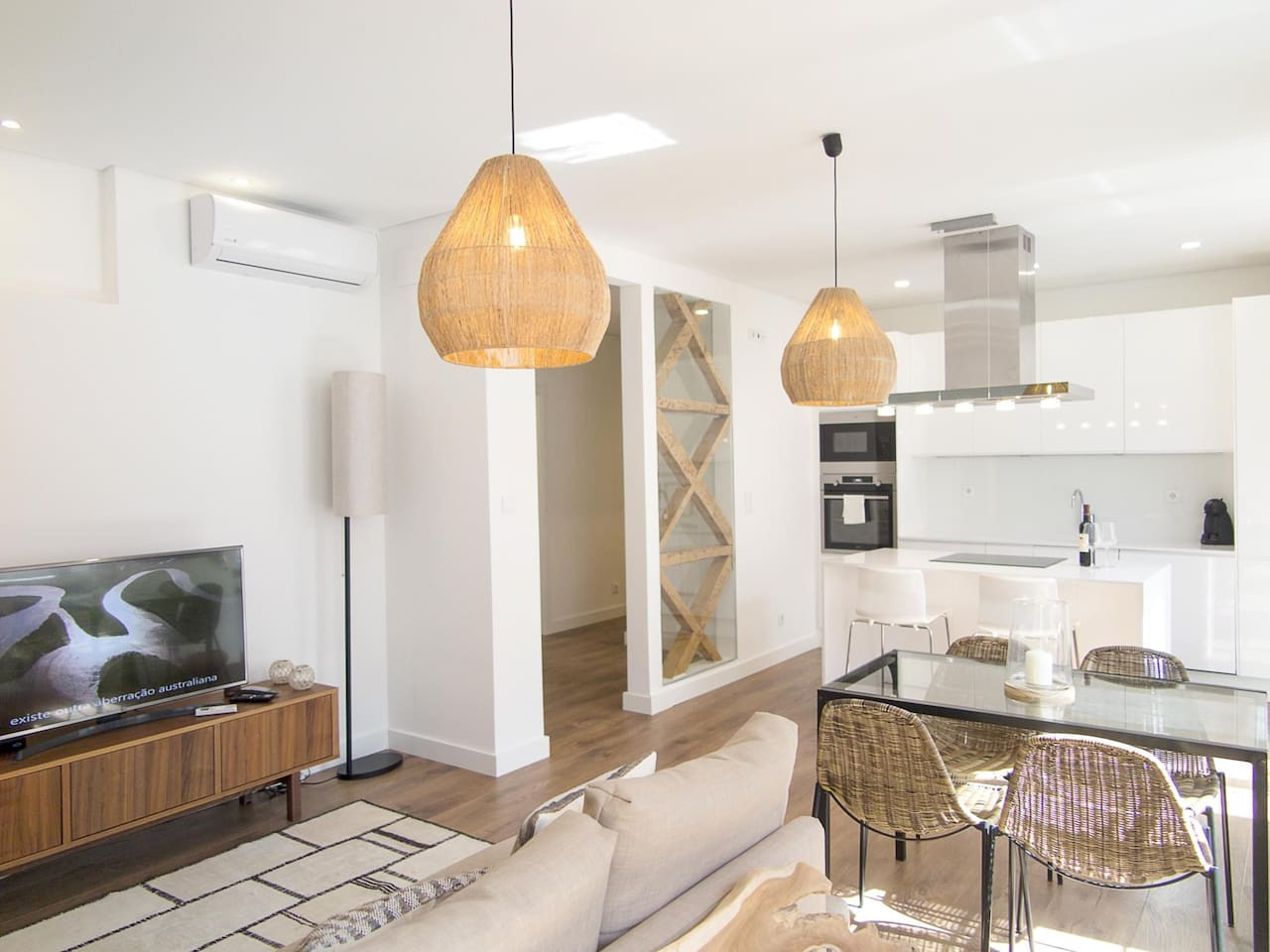 Principe Real Stylish Modern Apt – AC