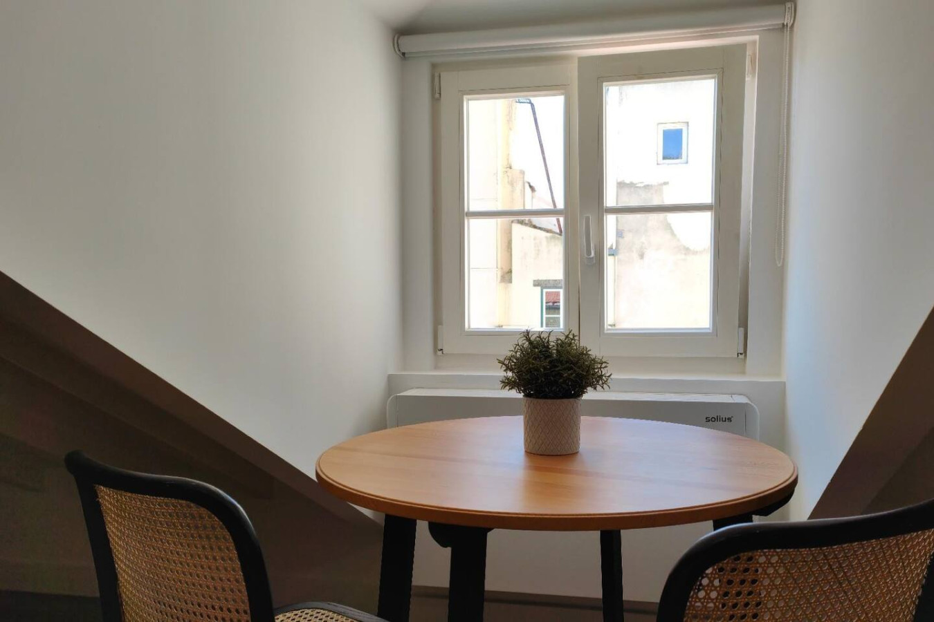 Chiado Modern Attic Duplex 2-Bedroom Apartment – photo 5