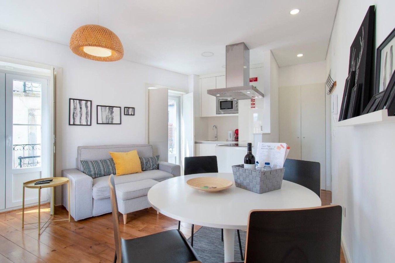 Stylish 1BR at Portas do Sol – photo 4