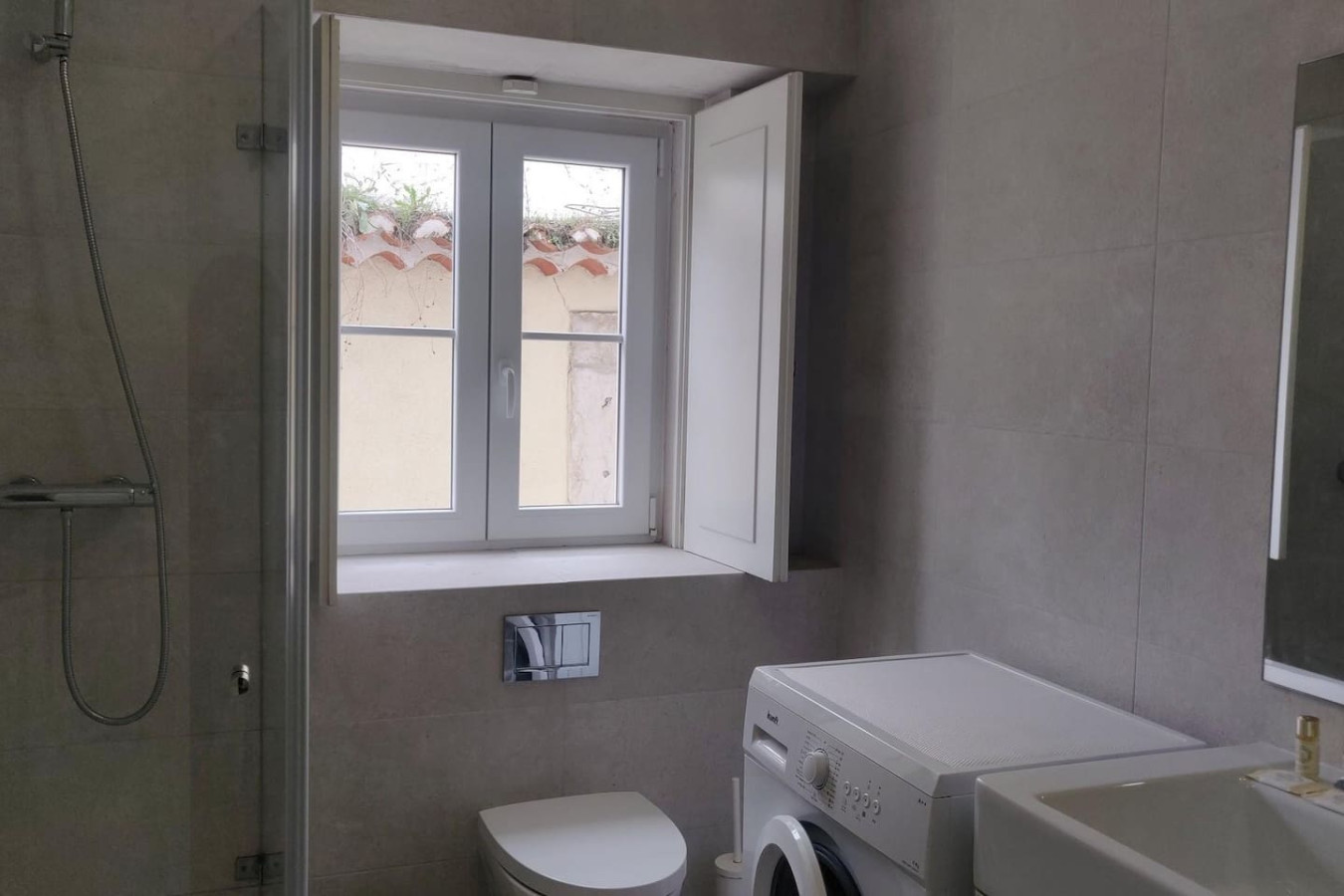 Castle Sao Jorge Modern Apt with elevator – photo 5