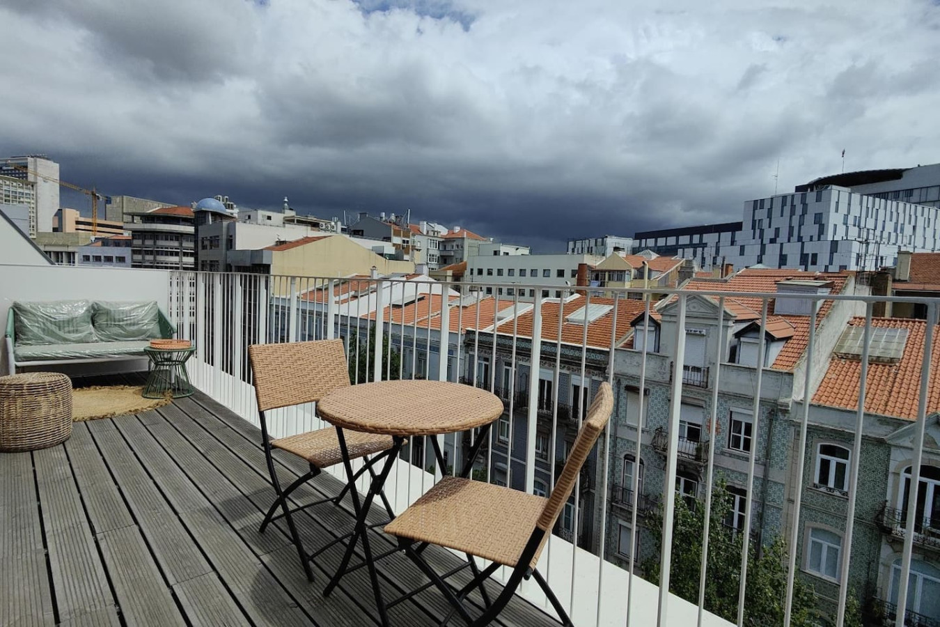 Amazing Stylish Studio Apt w AC Balcony – photo 2