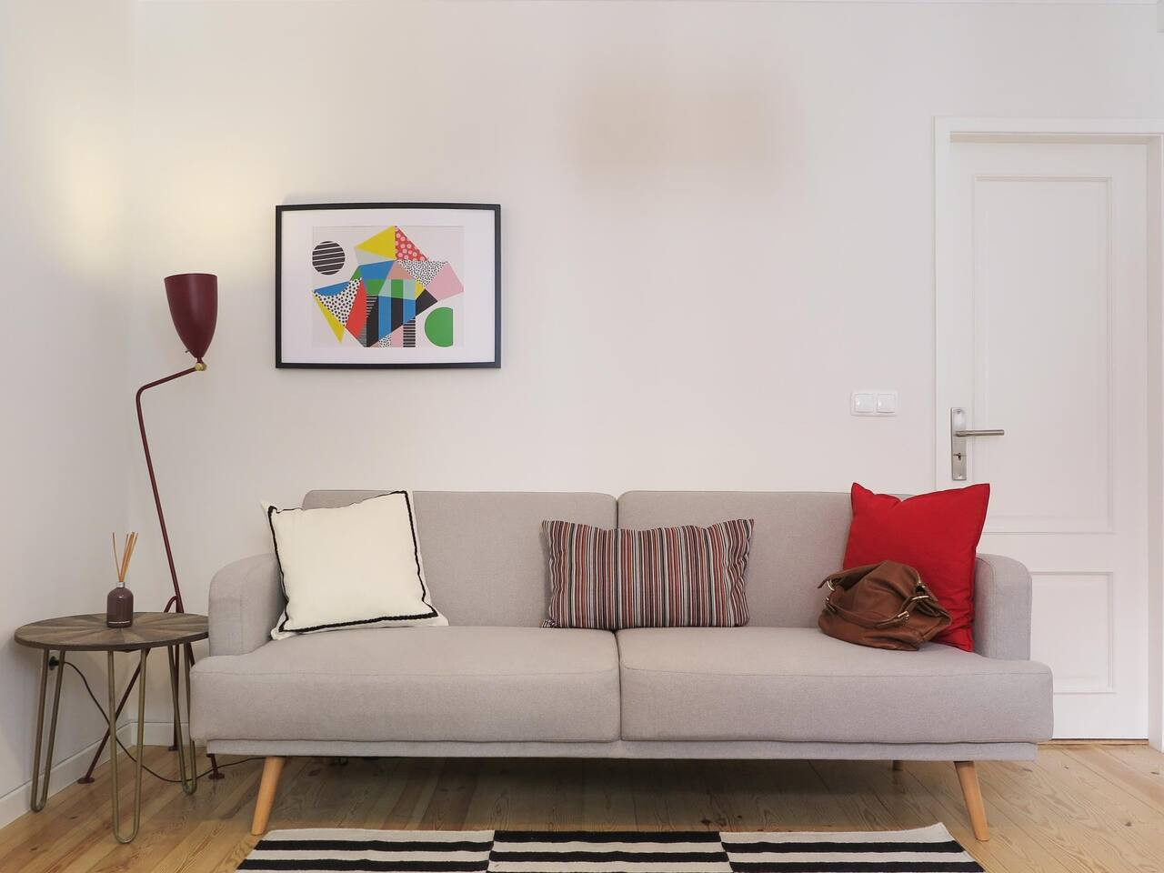 Historic Alfama Apt with Modern Style