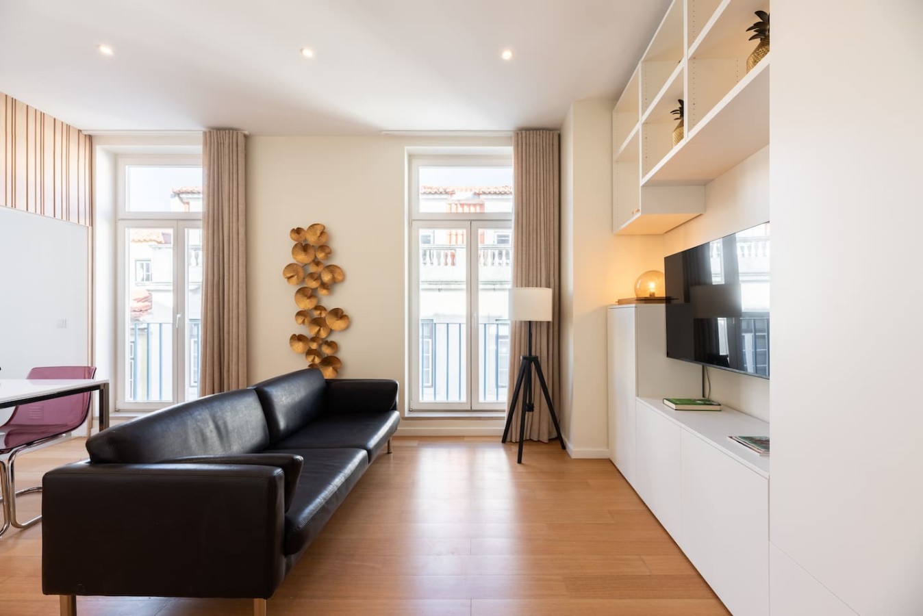 Duplex 2BR in Baixa-Chiado | AC & Elevator