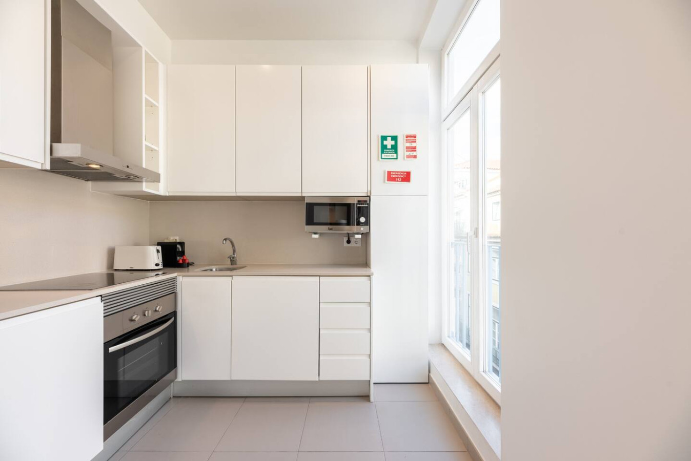 Baixa-Chiado 2-Bedroom Duplex Apt with ac Elevator – photo 5