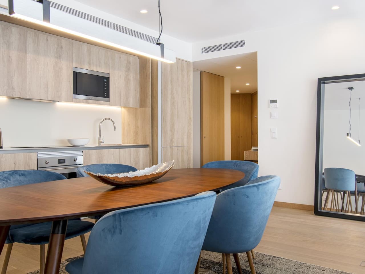 Eduardo VII Premium 2BR Apt with AC & Garage – photo 5