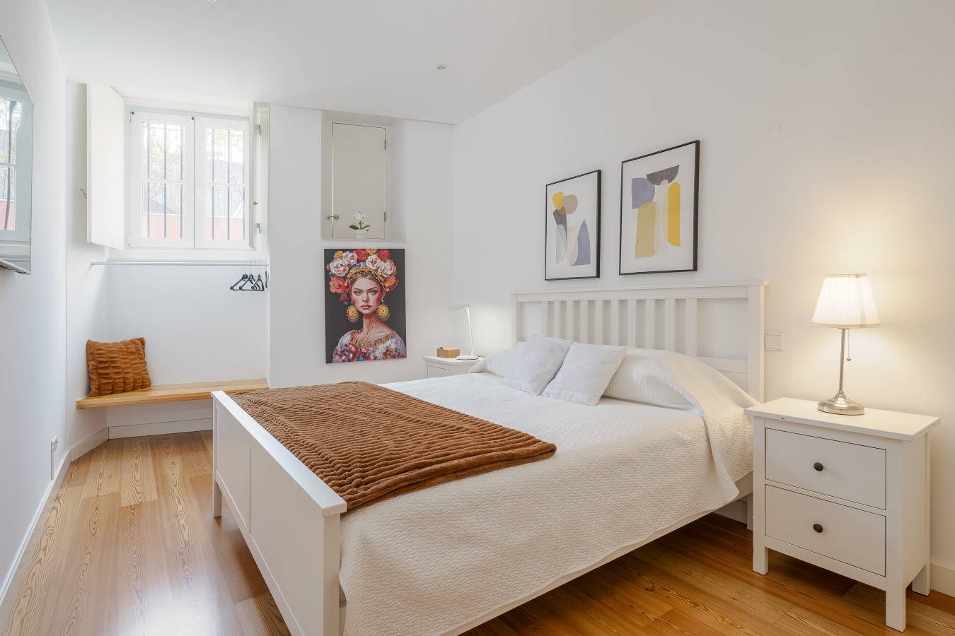Liberdade 2BR Apt with AC, Garage & 2 Baths – photo 3
