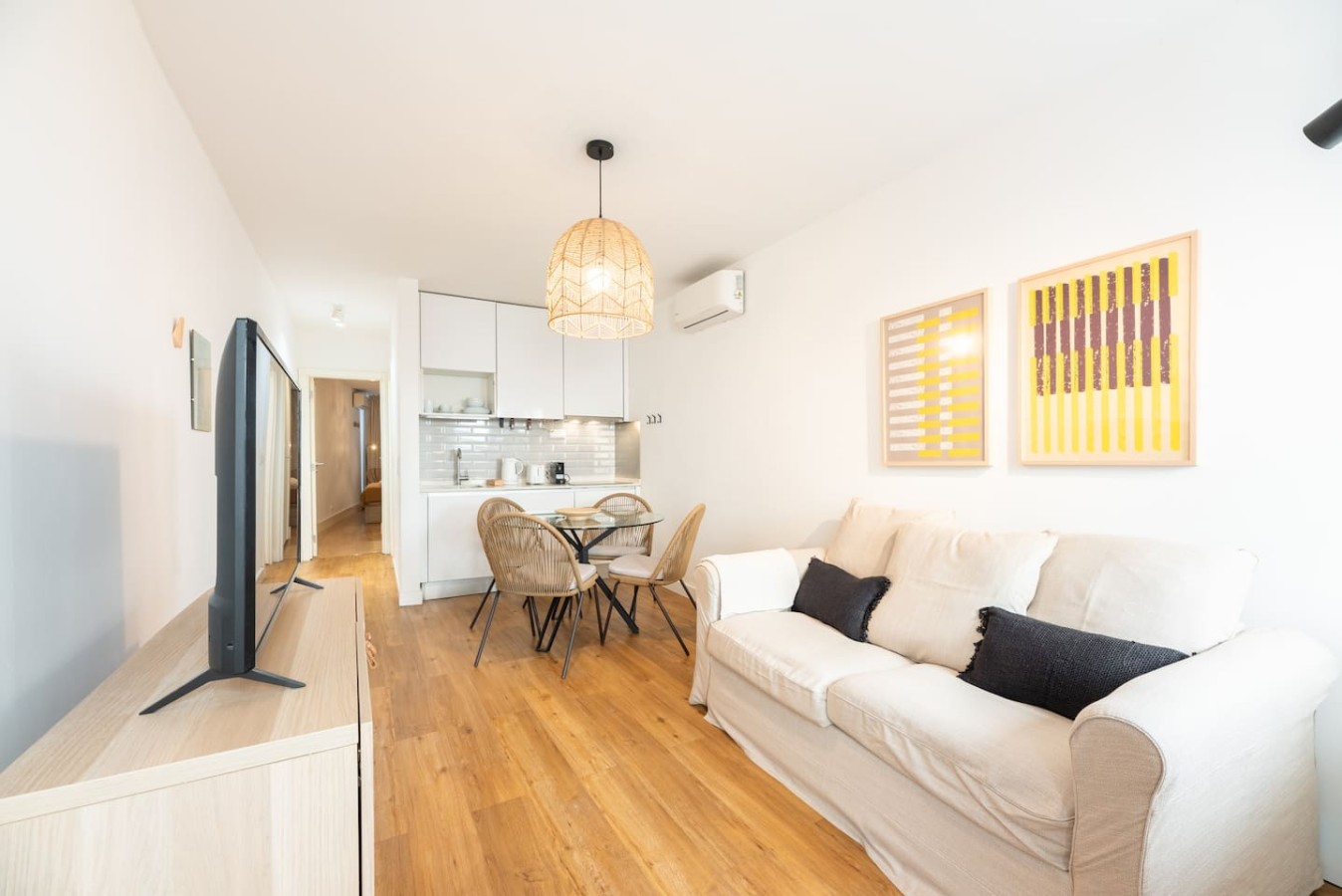 Charming 1BR near Av. Liberdade | AC
