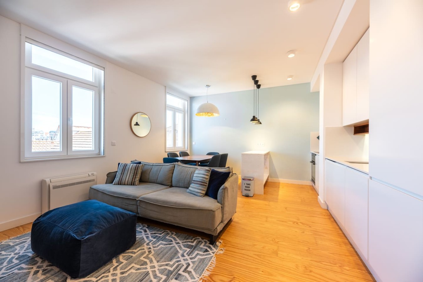 Bright 1BR in Bairro Alto | AC & Elevator – photo 3