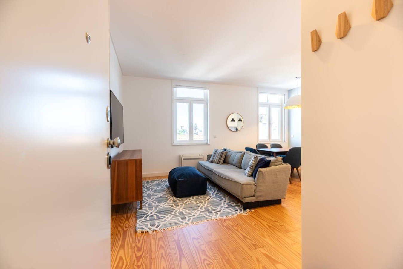 Bright 1BR in Bairro Alto | AC & Elevator – photo 4