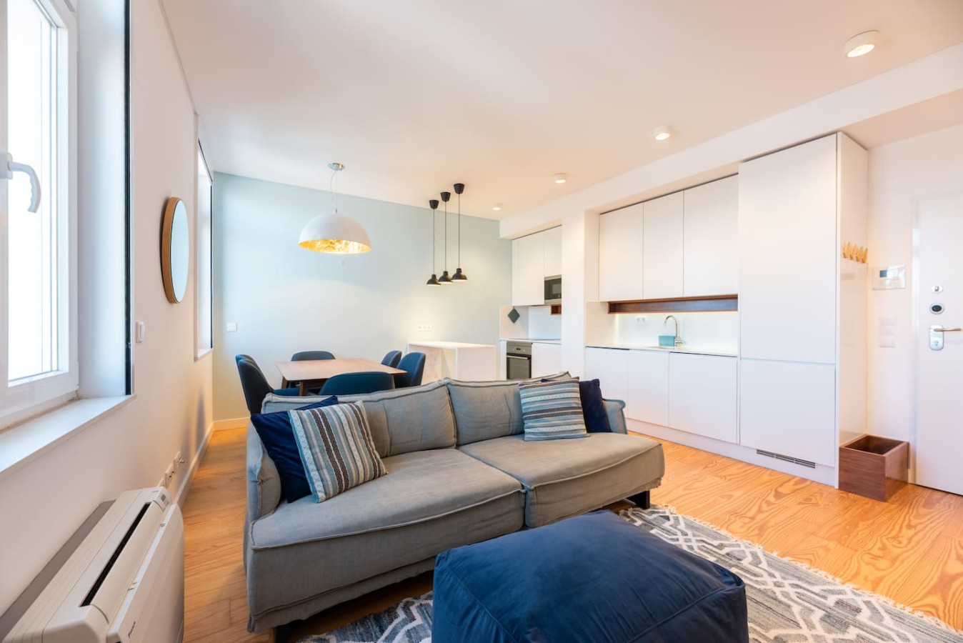 Bright 1BR in Bairro Alto | AC & Elevator