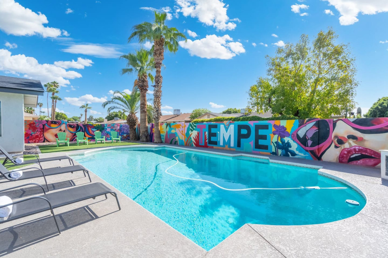 Central Tempe Gem Mural Art, Garage, Near Freeway in Tempe, AZ