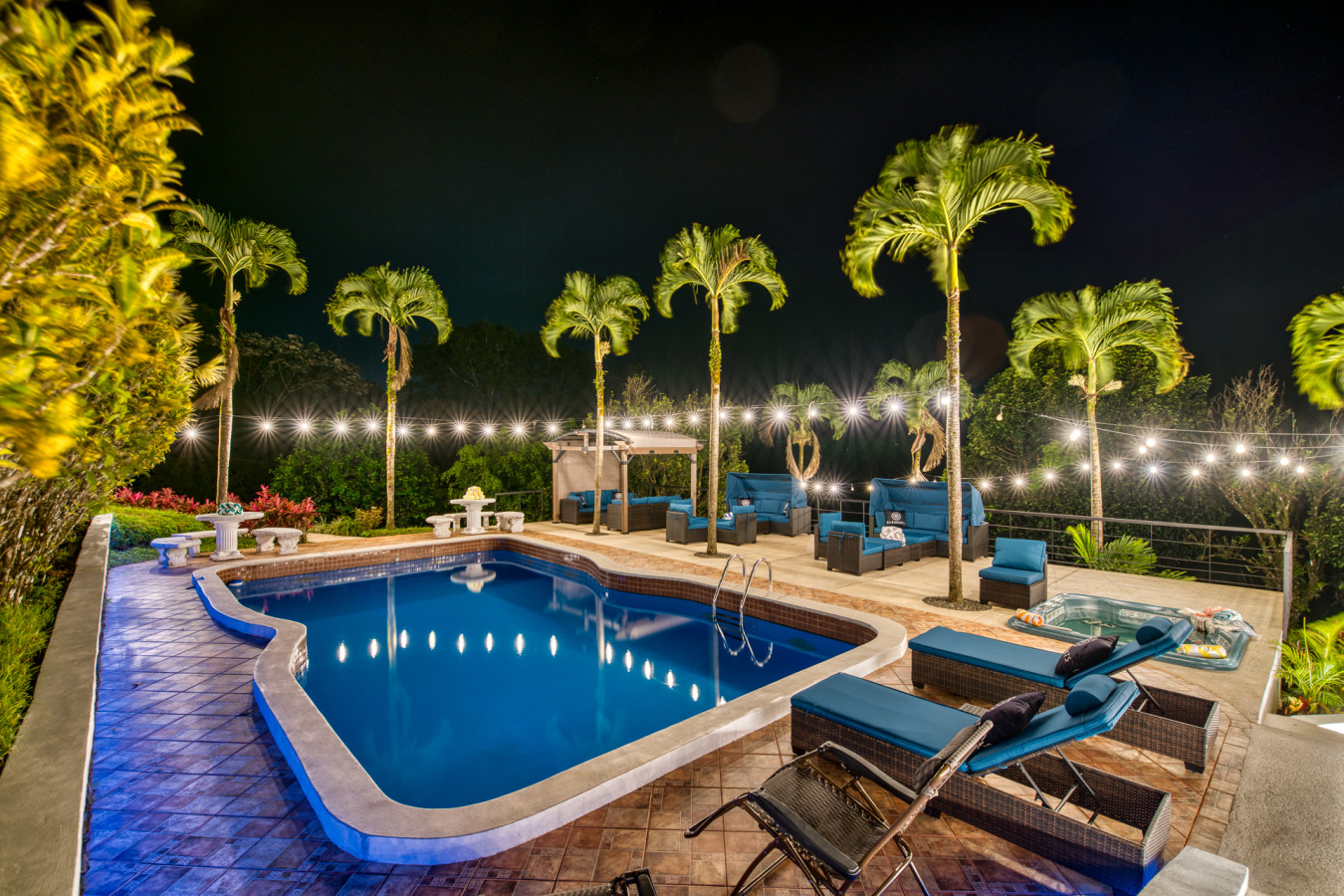 5 Villas Rainforest Paradise! Weddings and Retreats | Photo 4