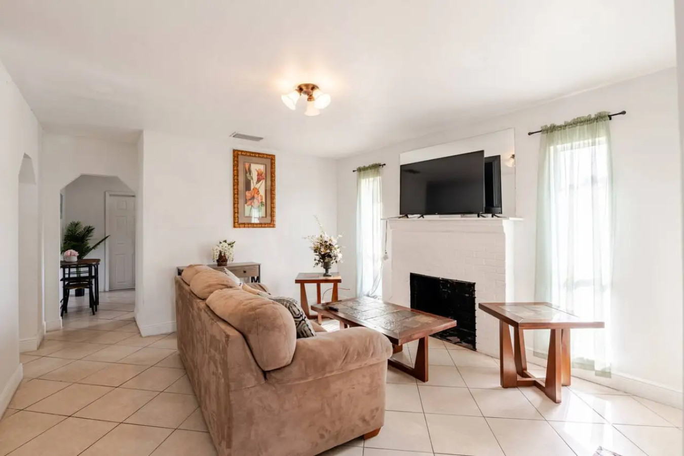 Genesee dining area