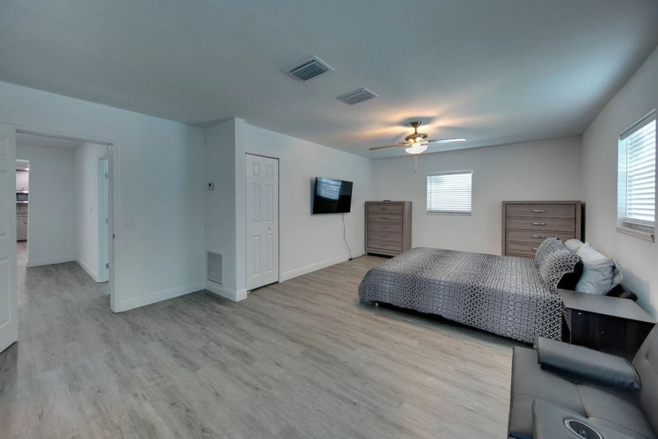 13th Ave bright bedroom