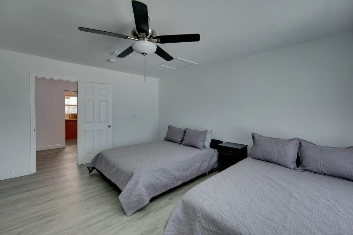 13th Ave bedroom with queen beds