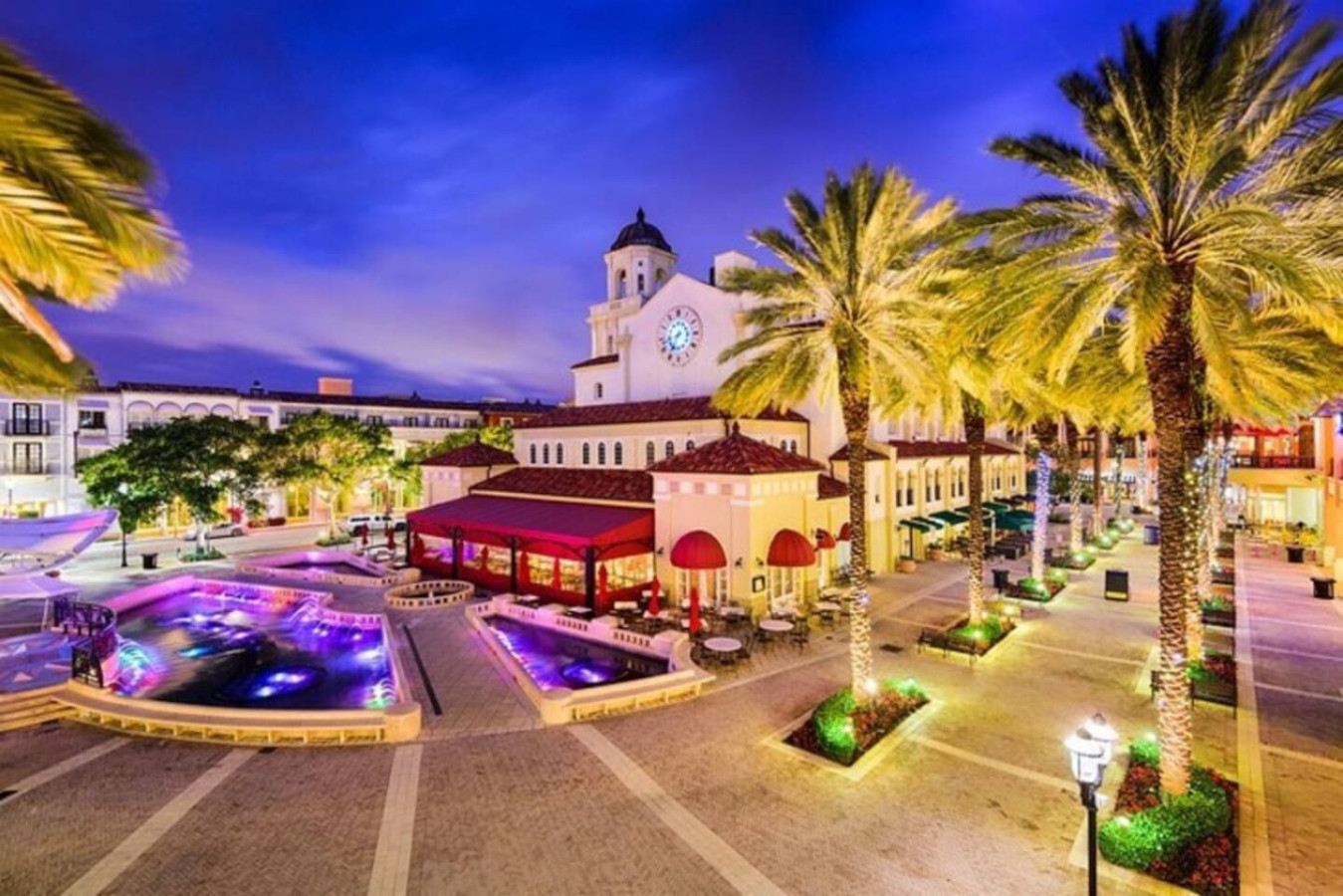 Downtown Rosemary Square again, known for its restaurants and evening foot traffic.