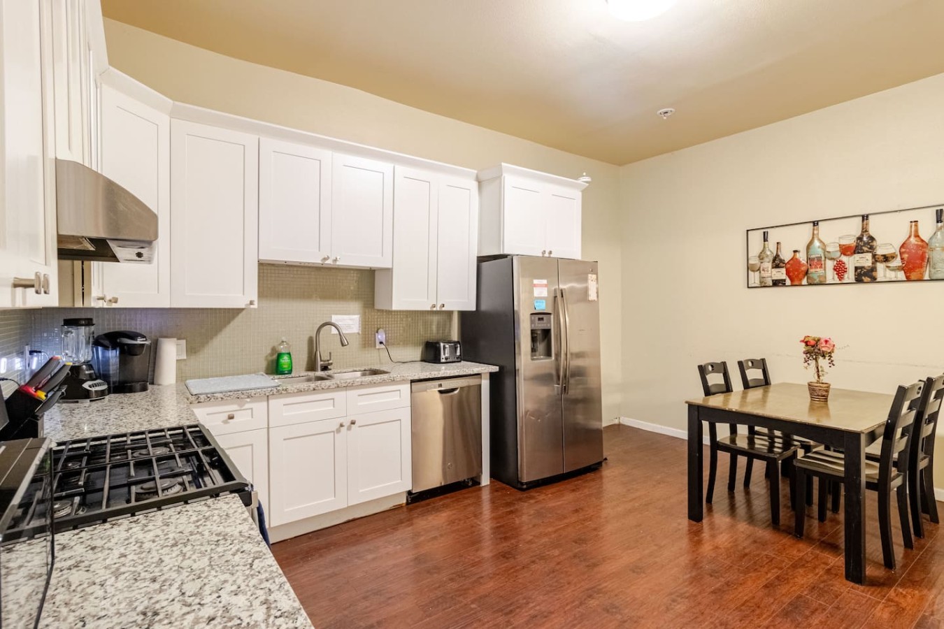 Warren kitchen