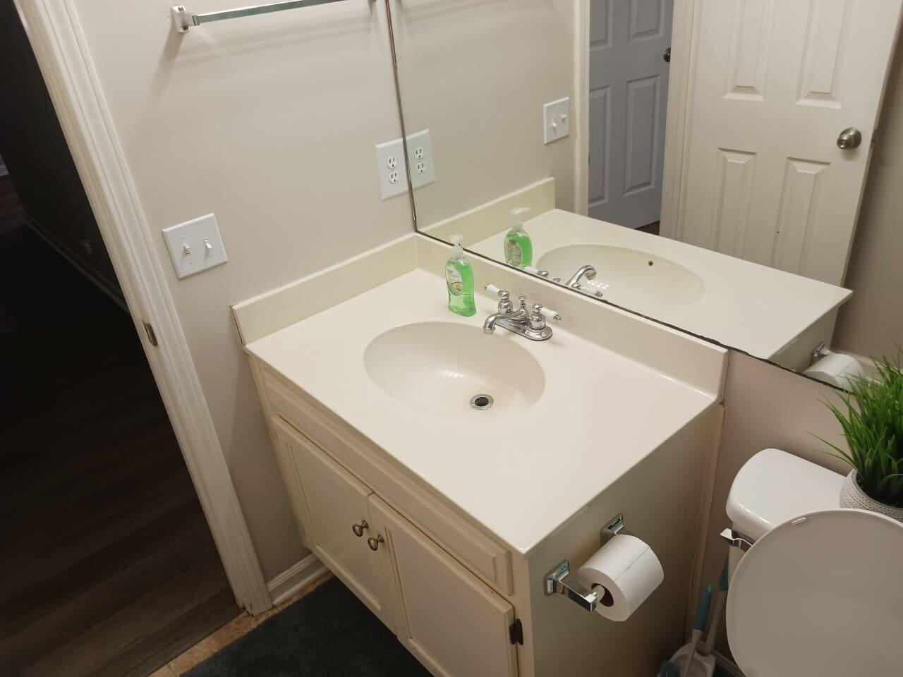 A stocked bathroom vanity means fewer toiletries to pack.